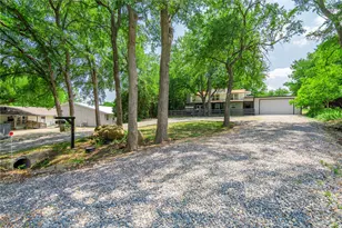 347 Quail Creek Cir, Pottsboro, TX 75076 - Photo 1