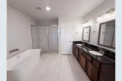 301 E Jefferson Street, Palmer, TX 75152 - Photo 10