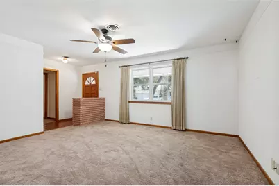 608 Woodcrest Drive, Hurst, TX 76053 - Photo 6