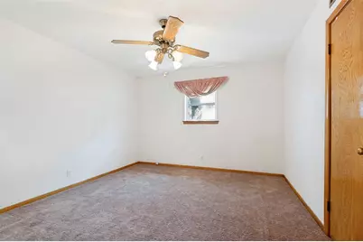 608 Woodcrest Drive, Hurst, TX 76053 - Photo 10