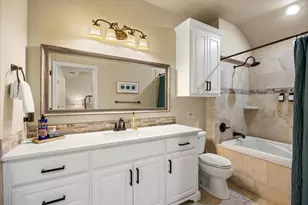 4100 Apache Trail Ct, Granbury, TX 76048 - Photo 20