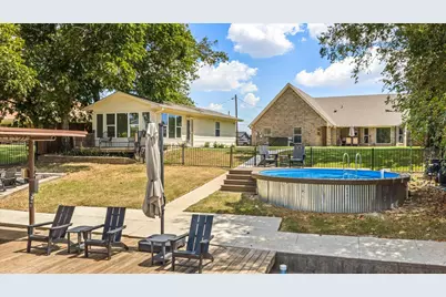 4100 Apache Trail Court, Granbury, TX 76048 - Photo 34