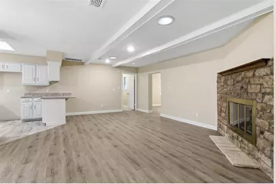 2703 Oak Cliff Lane, Arlington, TX 76012 - Photo 4