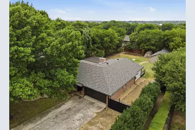 917 E Worth Street, Grapevine, TX 76051 - Photo 36