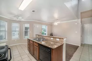 542 Mast Ct, Crowley, TX 76036 - Photo 18