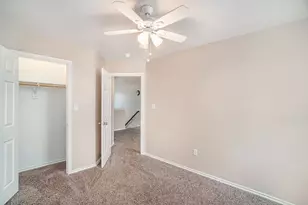 542 Mast Ct, Crowley, TX 76036 - Photo 10