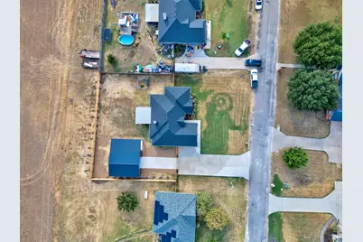 612 Fawn Trail, Tioga, TX 76271 - Photo 2