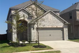1216 Silent Peak Dr, Princeton, TX 75407 - Photo 2