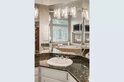 3056 Loch Meadow Court, Southlake, TX 76092 - Photo 32
