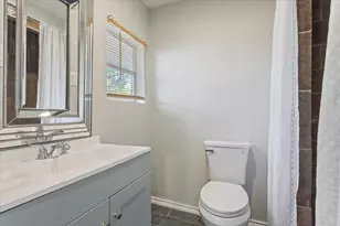2029 Colcord Ave, Waco, TX 76707 - Photo 24