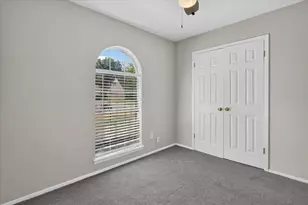 628 Lisa St, Burleson, TX 76028 - Photo 32