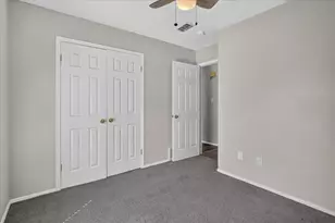 628 Lisa St, Burleson, TX 76028 - Photo 26