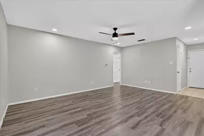 628 Lisa Street, Burleson, TX 76028 - Photo 8