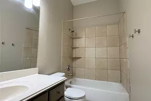 6415 Redstone Dr, Arlington, TX 76001 - Photo 18