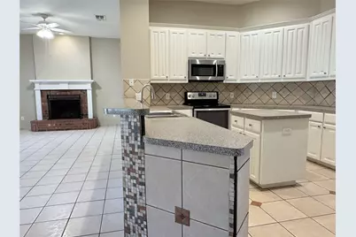 6415 Redstone Drive, Arlington, TX 76001 - Photo 8