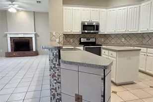 6415 Redstone Dr, Arlington, TX 76001 - Photo 8