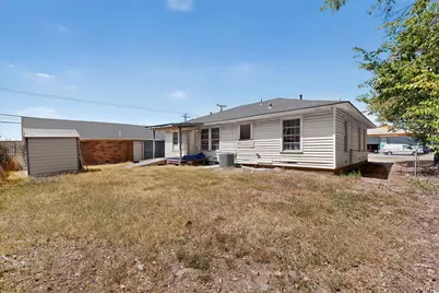 3004 Hickory Tree Road, Balch Springs, TX 75180 - Photo 32