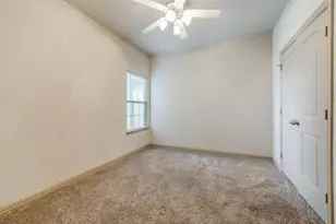 1579 Cozy Dr, Fort Worth, TX 76120 - Photo 10