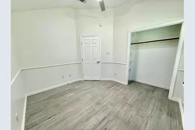 1647 Kingspoint Drive, Carrollton, TX 75007 - Photo 18