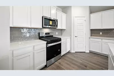 407 Carthage Street, Caddo Mills, TX 75135 - Photo 22