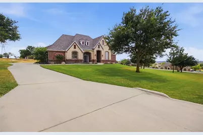 9900 Harbour View Lane, Fort Worth, TX 76179 - Photo 2