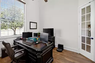 9900 Harbour View Ln, Fort Worth, TX 76179 - Photo 12