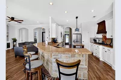 9900 Harbour View Lane, Fort Worth, TX 76179 - Photo 14