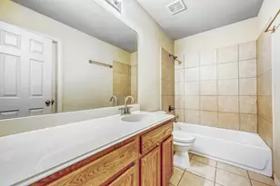 1012 Surrey Dr, DeSoto, TX 75115 - Photo 10