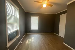 109 S Front St, Edgewood, TX 75117 - Photo 10