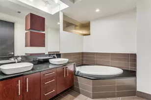 2600 W 7th St, Fort Worth, TX 76107 - Photo 10