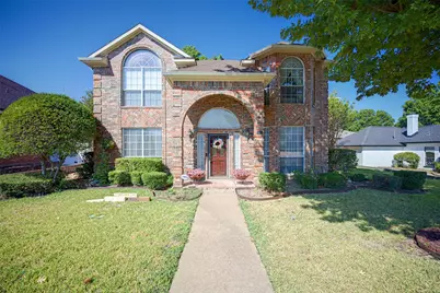 105 Boulder Creek Drive, DeSoto, TX 75115 - Photo 1