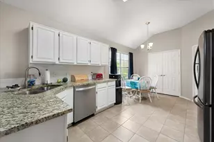 6929 Wooddale Dr, Watauga, TX 76148 - Photo 18