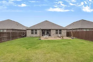 1110 Baldwin Ln, Ennis, TX 75119 - Photo 24