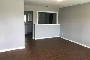 1956 E Illinois Ave, Dallas, TX 75216 - Photo 2