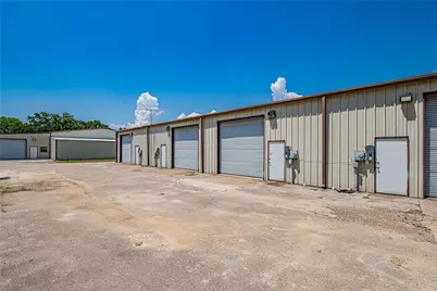 113 Temple Hall Highway, Granbury, TX 76049 - Photo 6