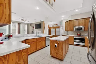 6869 Cape Cod Dr, Grand Prairie, TX 75054 - Photo 8