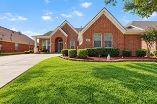 6869 Cape Cod Dr, Grand Prairie, TX 75054 - Photo 1