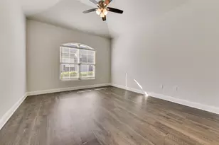 8841 Creek Run Rd, Fort Worth, TX 76120 - Photo 14