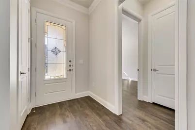 8841 Creek Run Road #403, Fort Worth, TX 76120 - Photo 2