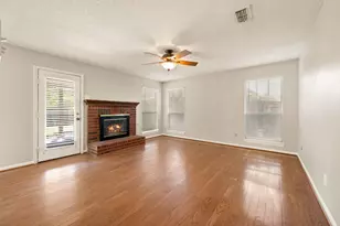 3300 Stone Bridge Dr, Flower Mound, TX 75028 - Photo 10
