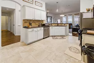 2016 Piedmont Dr, Lewisville, TX 75067 - Photo 4