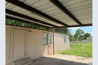3277 Hidalgo #B, Waxahachie, TX 75167 - Photo 4