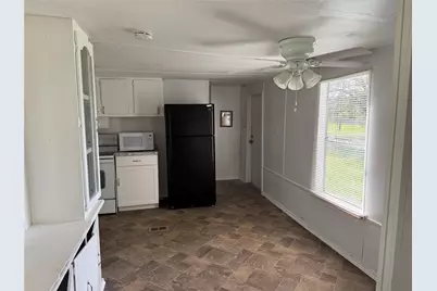 3277 Hidalgo #B, Waxahachie, TX 75167 - Photo 10