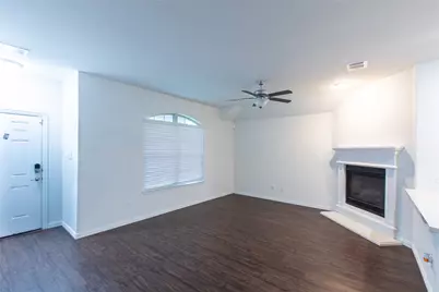 905 Silverbell Street, Princeton, TX 75407 - Photo 4