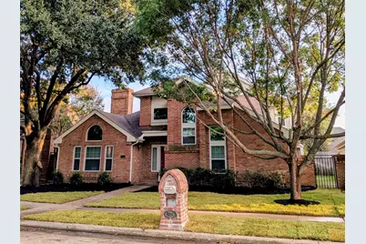 924 McCoy Drive, Irving, TX 75062 - Photo 1