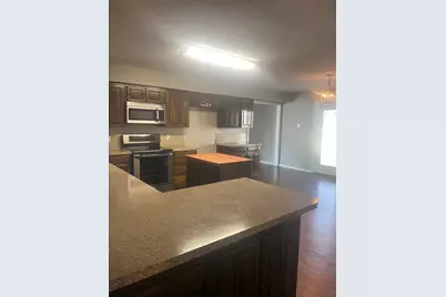 3012 Barrington Court, Arlington, TX 76014 - Photo 4