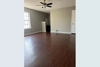 3012 Barrington Court, Arlington, TX 76014 - Photo 12