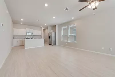 3029 Strawberry Farm Lane, Fort Worth, TX 76140 - Photo 4