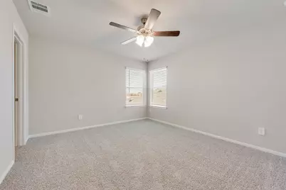 3029 Strawberry Farm Lane, Fort Worth, TX 76140 - Photo 14
