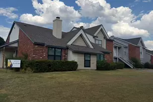 7401 Bogart Dr, North Richland Hills, TX 76180 - Photo 2